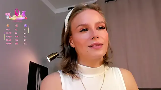 TaiteBayles — wink