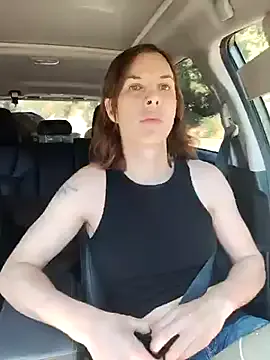 TsSnailGirl69 on StripChat 