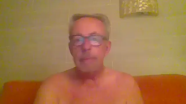 tuggy59 on StripChat 