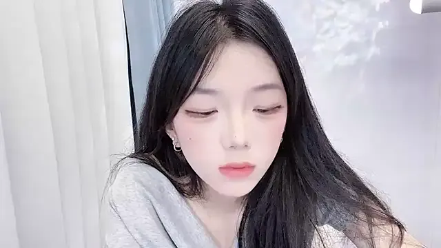 TyTing-214 on StripChat 