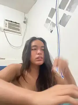 urasianlady — im broke ur horny lets help each other