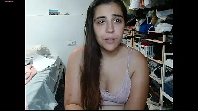 Ursumi1 on StripChat 