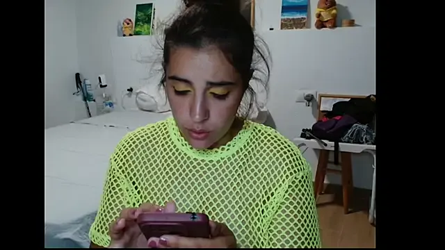 Ursumi1 on StripChat 