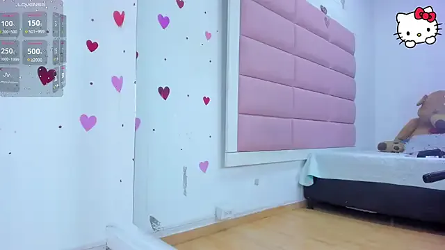 viioletta_18 on StripChat 