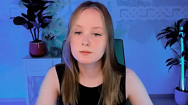 VivienLeeigh on StripChat 