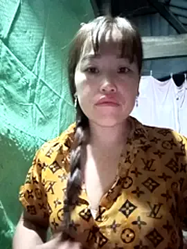 Vuong_x — Freechat on StripChat