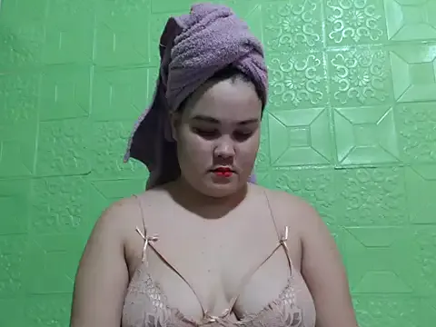 Wetasianbabe — Freechat on StripChat