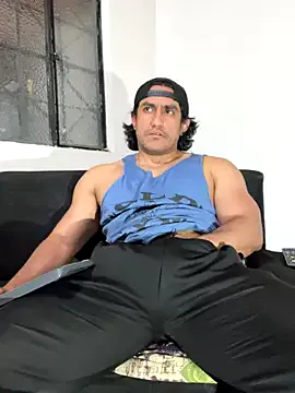 willian_m777 — MAKE  ME CUM