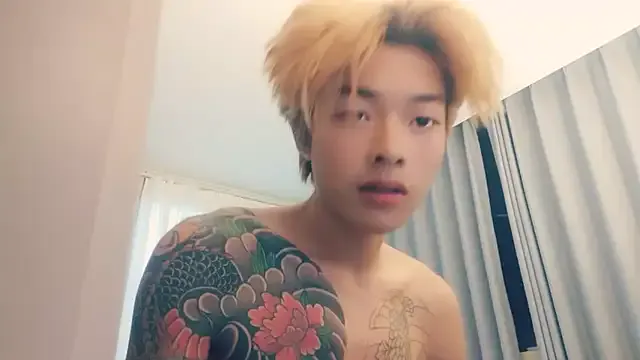 xiaowu1122 — Group on StripChat