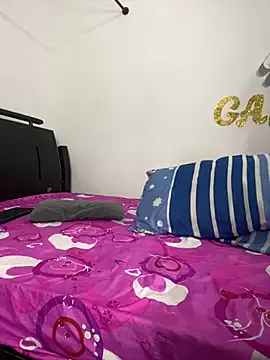 xoxo_06 on StripChat 