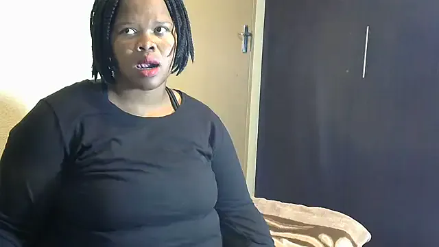 XXXBBMWCAROL on StripChat 
