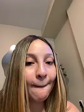 yourlilsecreet —  squirt soo badly on your face