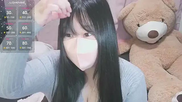 yuinyan3150 — Freechat on StripChat