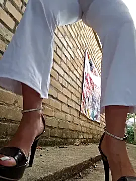 Yuky_ta — NAKED WALK/ Hot Pic for Last Tipper 