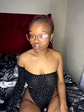 YummyMelanin117 on StripChat 