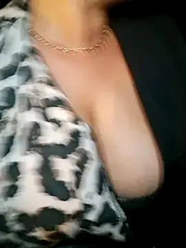 Zoe_87 — Freechat on StripChat