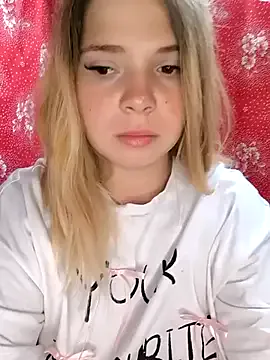 Zuli_Kiska — Fuck dildo